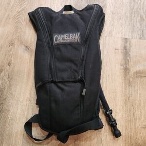 Camelbak Maximum Gear Stealth Hydration Backpack w/Bladder 70oz Black Adjustable